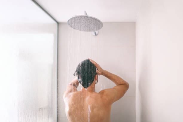 La tendance TikTok « Everything Shower » en version écoresponsable avec des astuces pour économiser l'eau